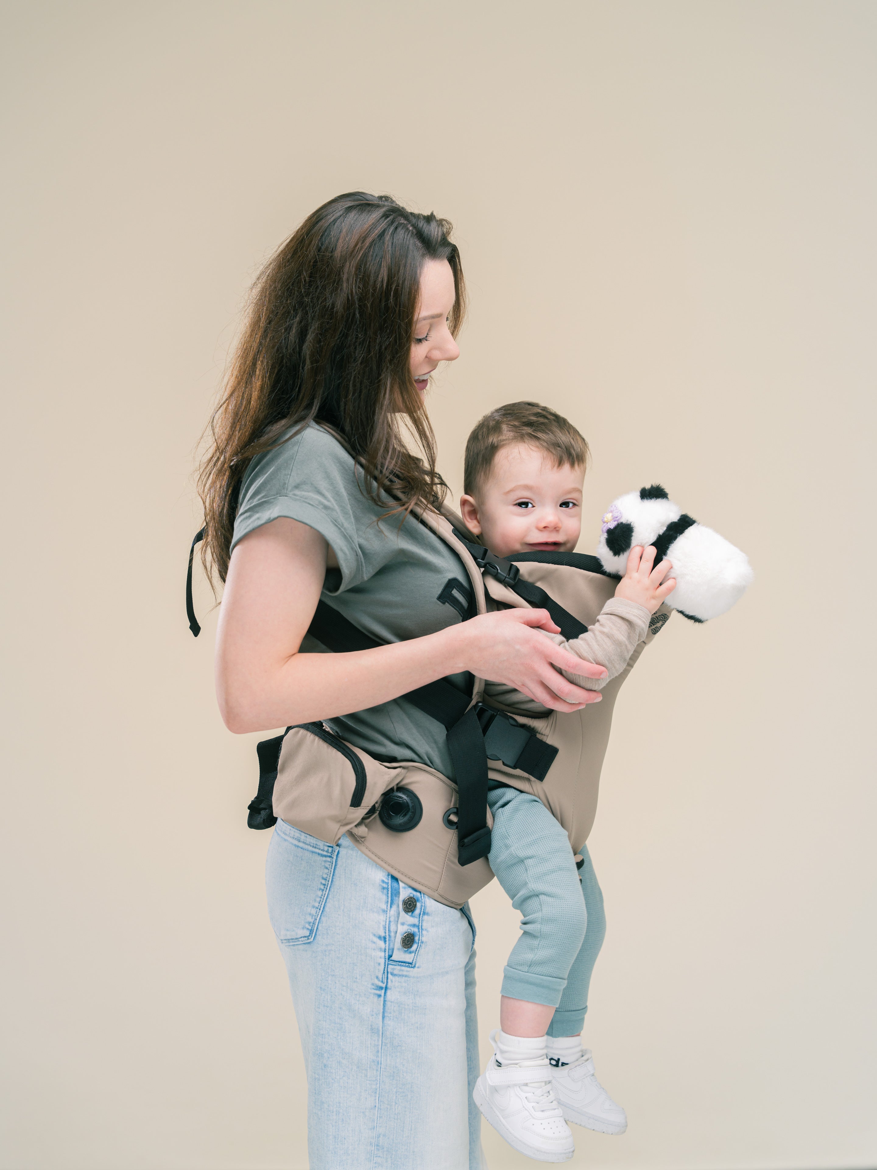 Olright™ INFINITY Ergonomic Baby Carrier with Back Support - Beige