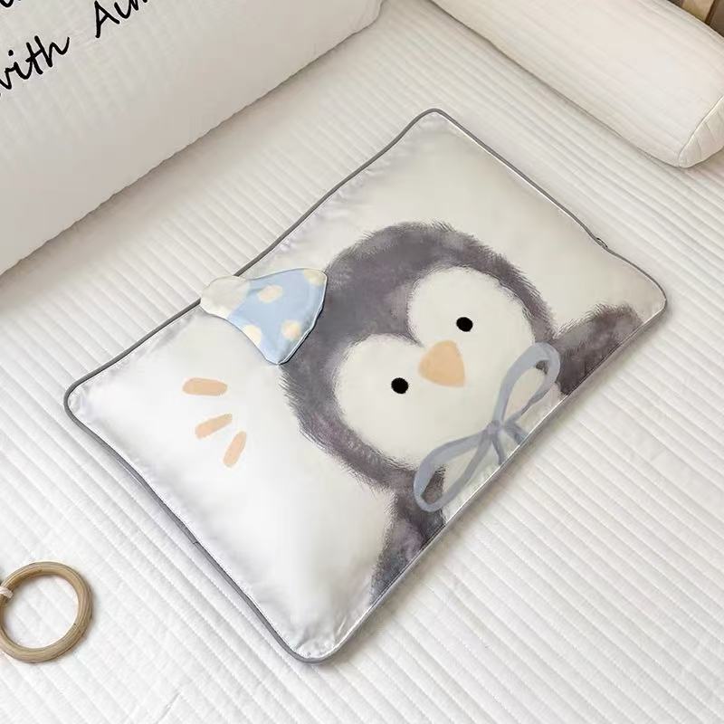 OLright kids Pillowcase Eucalyptus TENCEL™ Lyocell - Penguin